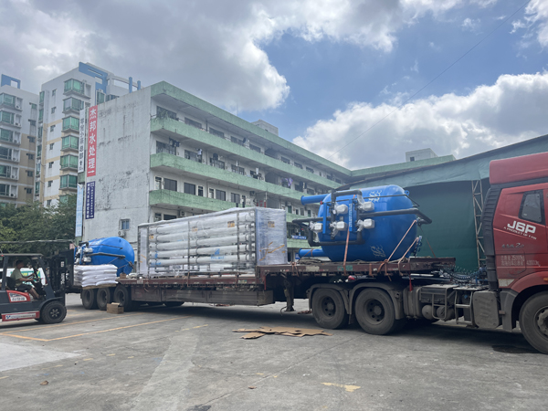 发货现场丨杰邦水处理高效交付50吨纯水设备